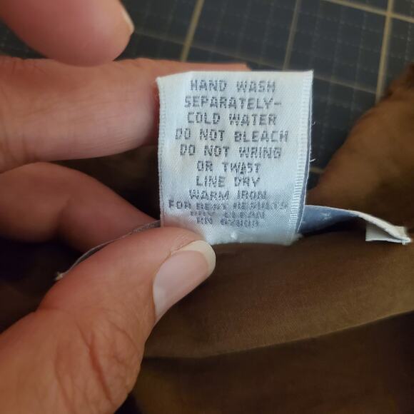 The Limited 100% Silk Button Down Shirt Brown Blouse Sz XL Vintage Y2K - Picture 8 of 8